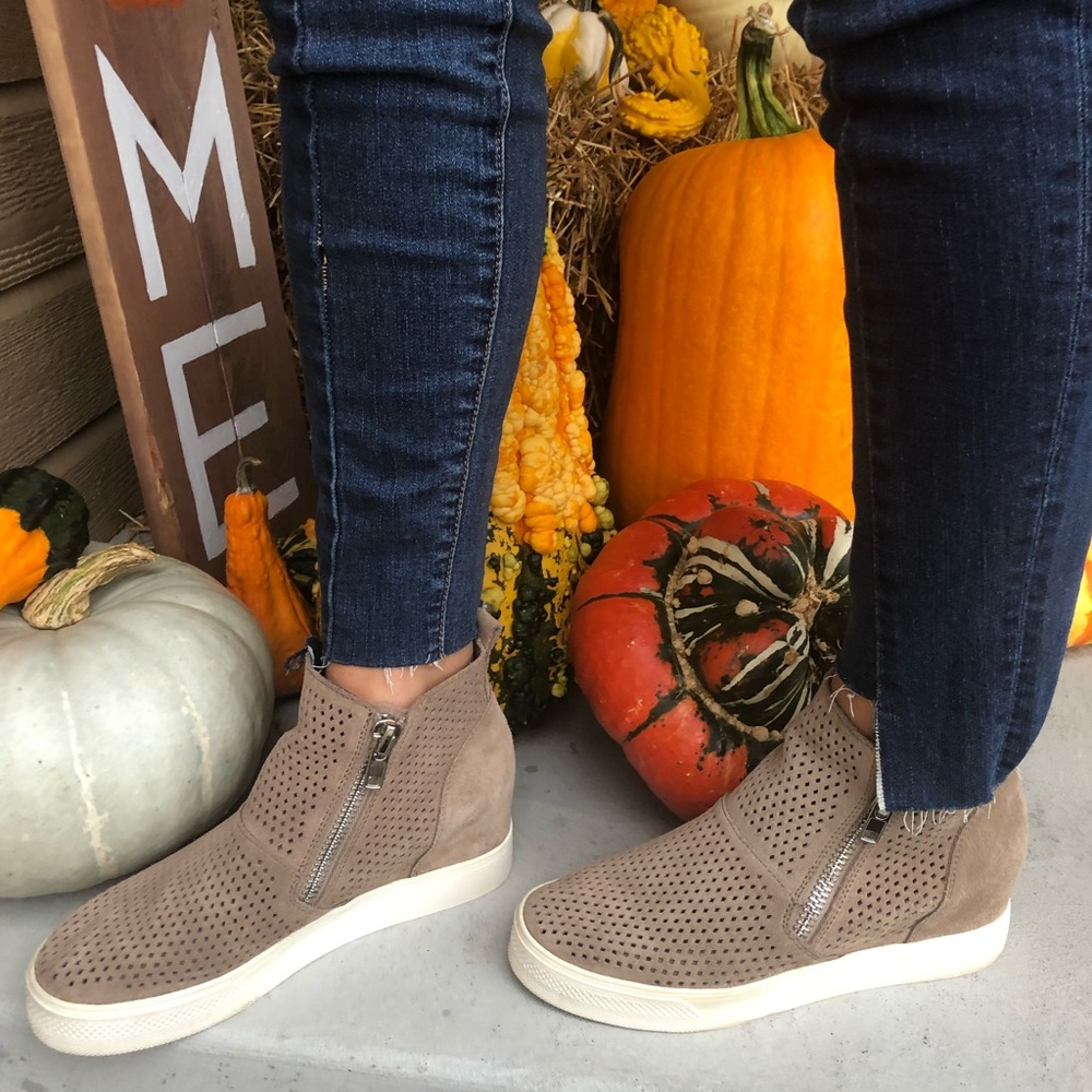 Steve Madden wedge sneakers, 8.5